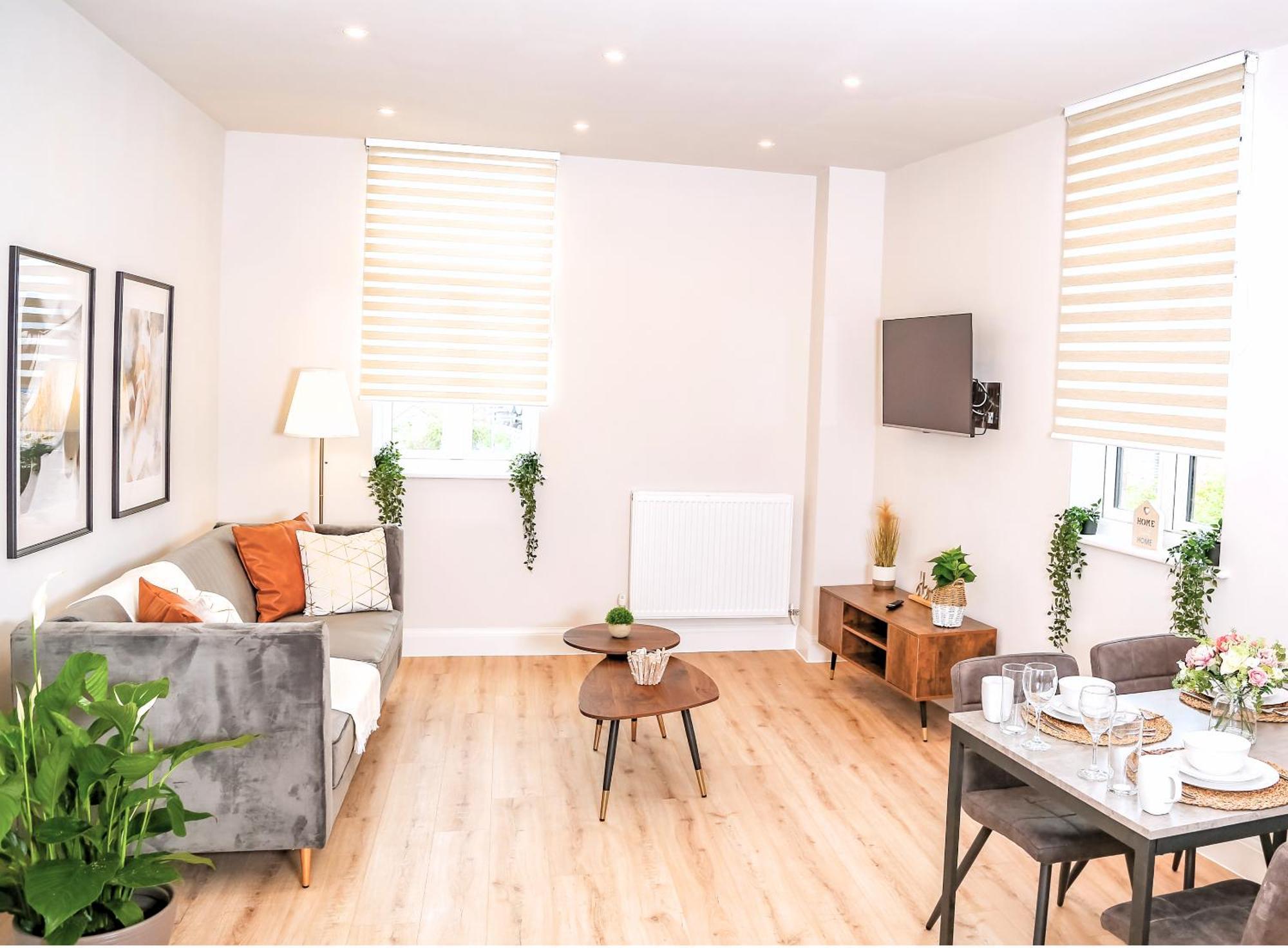 Shrewsbury Apartments By Bevolve - Free Parking Room photo